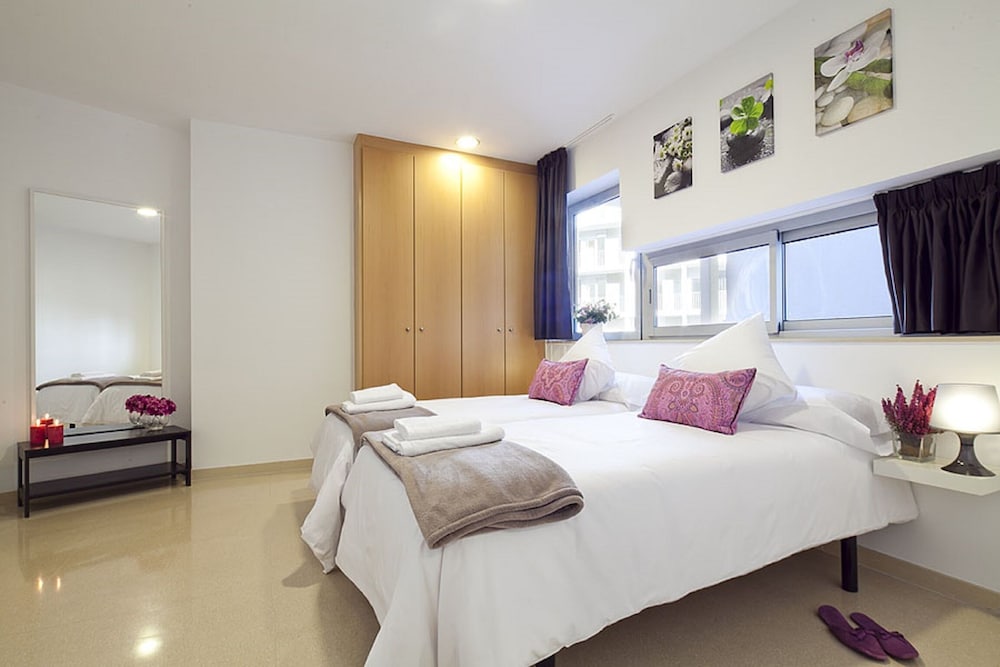 CHARMSUITES NOU RAMBLA APARTMENTS 9/42