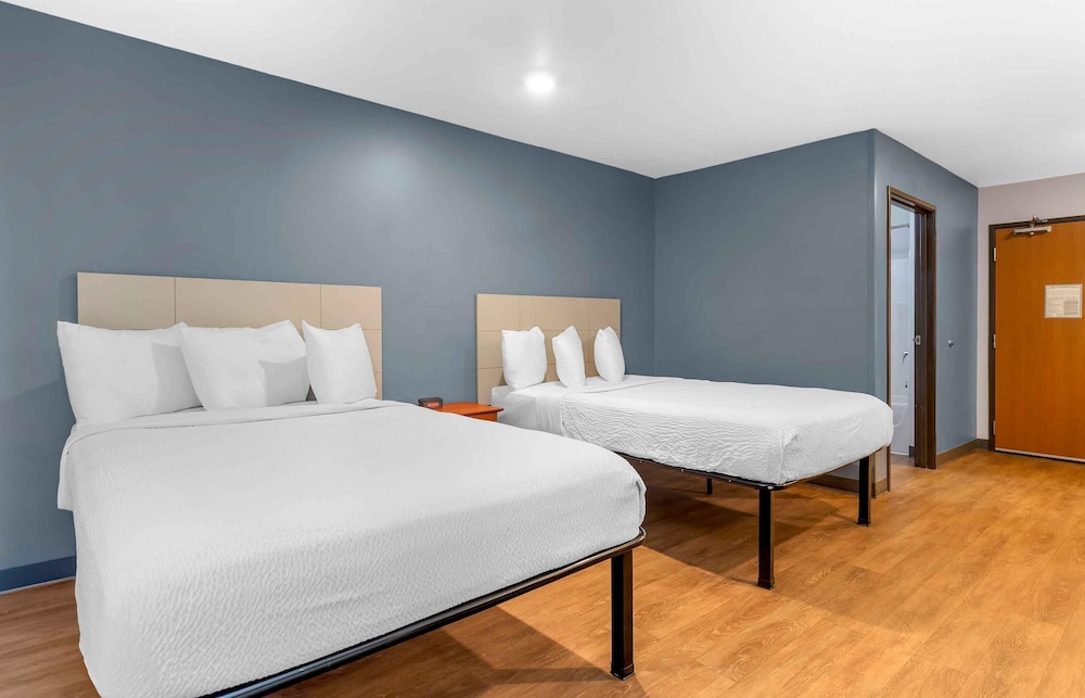 Extended Stay America - Select Suites Fort Myers - Northeast 24/39