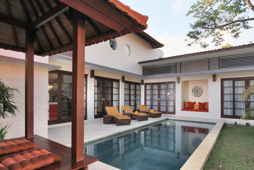 Destiny Villas and Residence 9/52