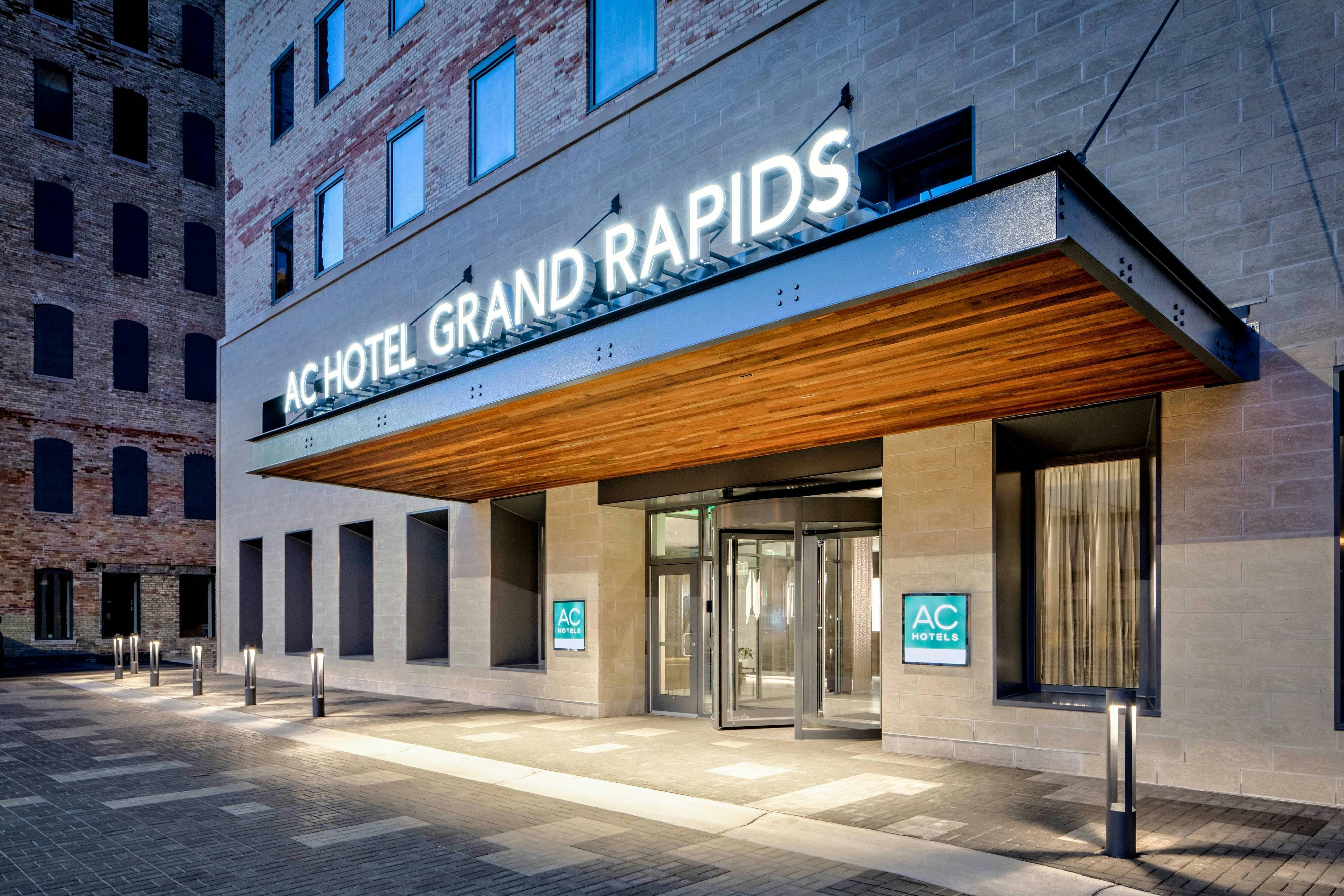 Ac Hotel Grand Rapids Downtown 56/56