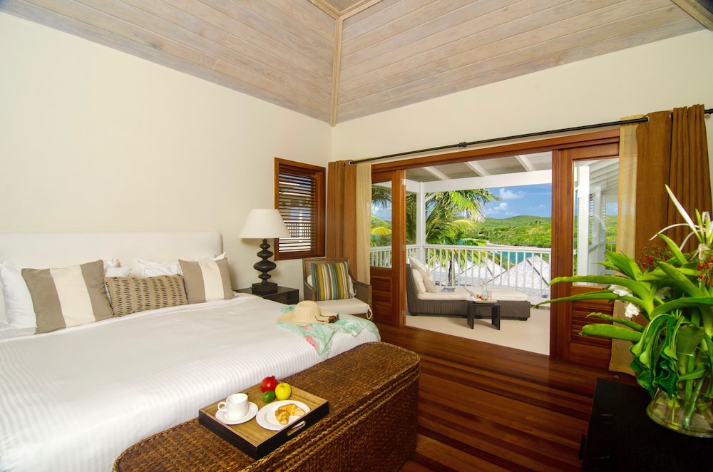 Nonsuch Bay Resort 11/33