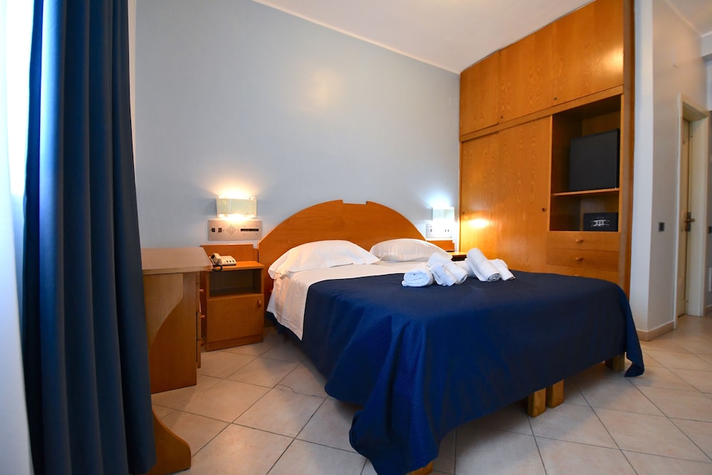 Bajamar Beach Hotel 19/49