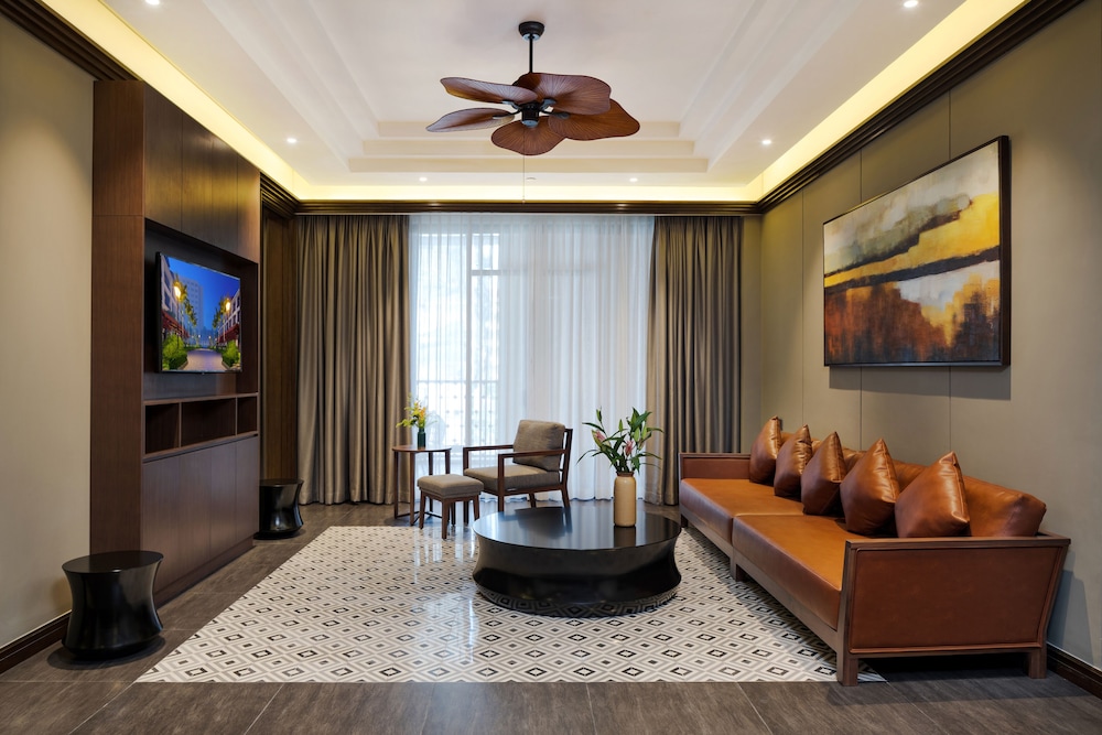 Senna Hue Hotel 28/50