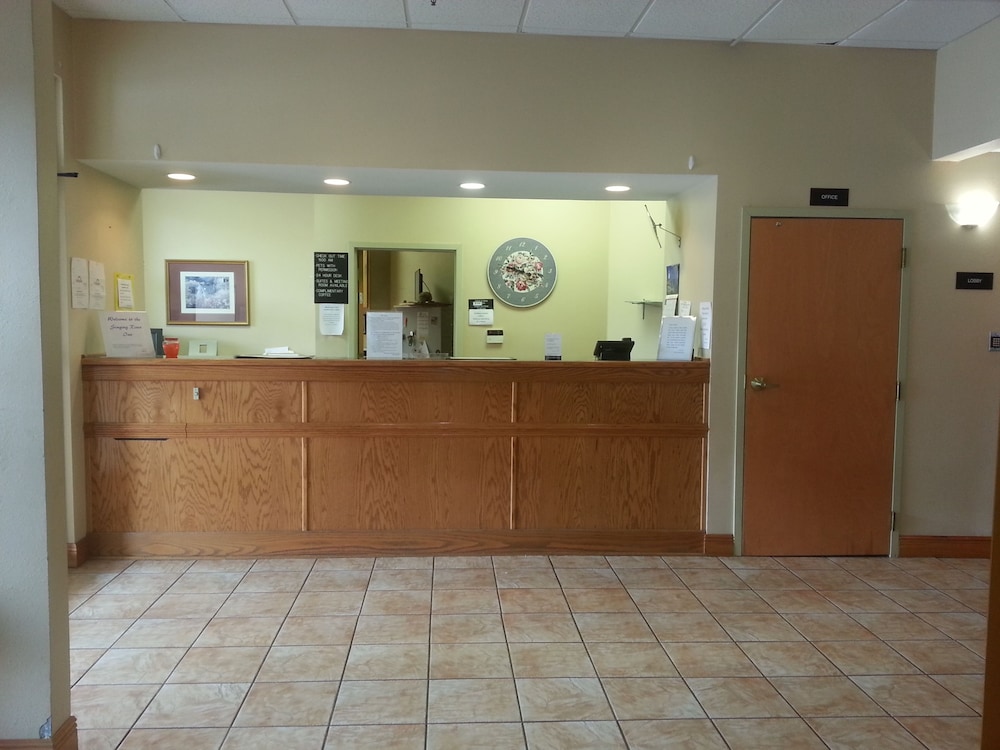 Super 8 by Wyndham Pascagoula 3/18