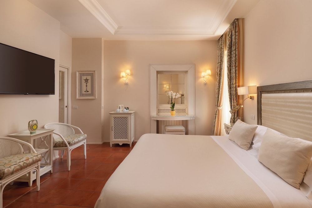 CLASSIC, DOUBLE OR TWIN BED, SEA VIEW