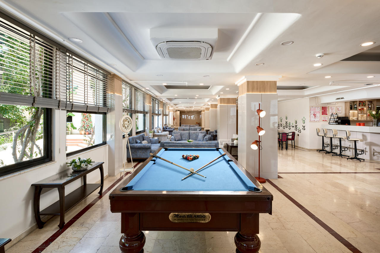 Club Titan Hotel 15/43