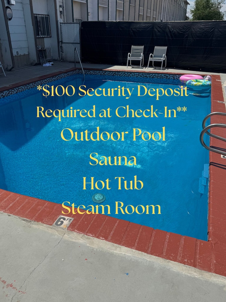 Nampa Inn & Suites 6/46