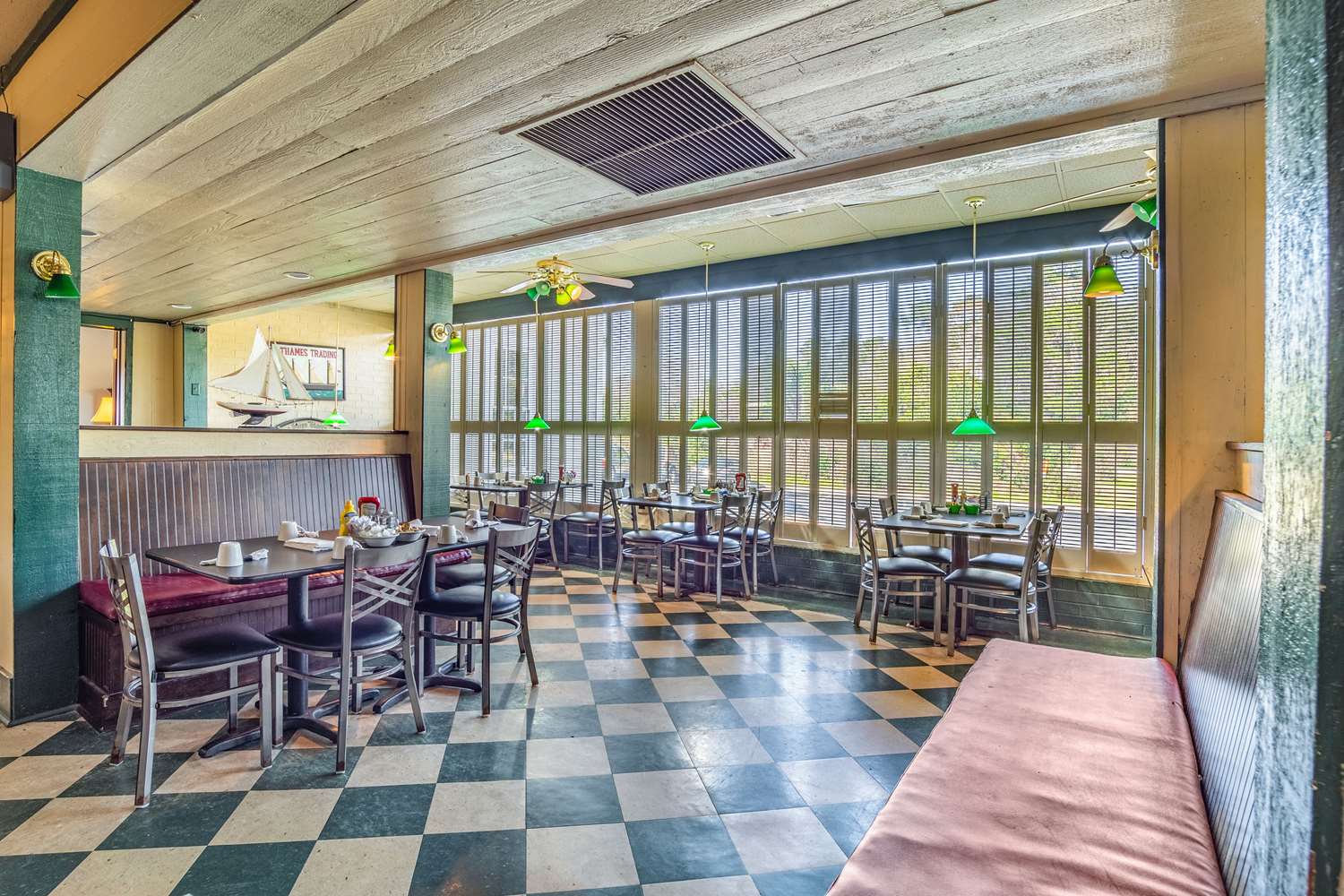 Quality Inn & Suites Santee I-95 25/31