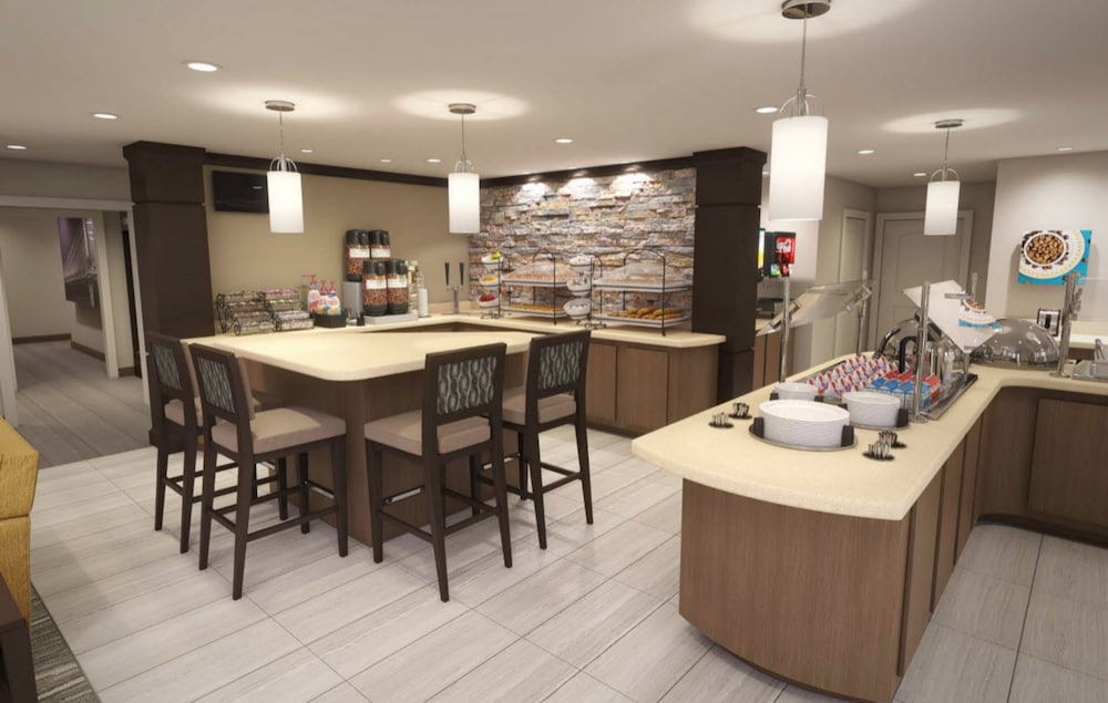 Staybridge Suites Lafayette 25/33