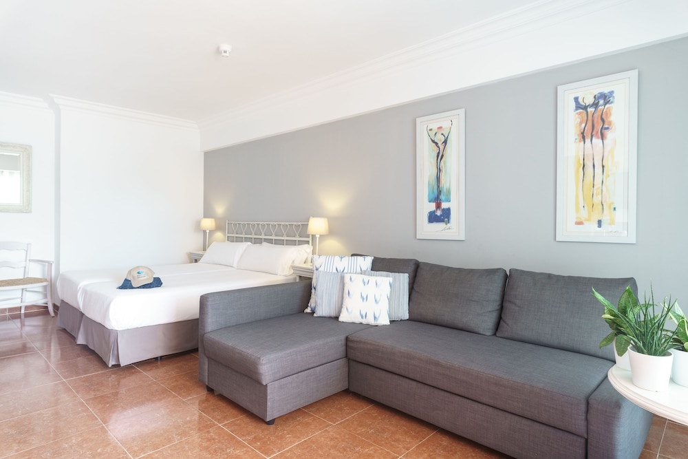 Universal Hotel Neptuno - Adults Only 51/69