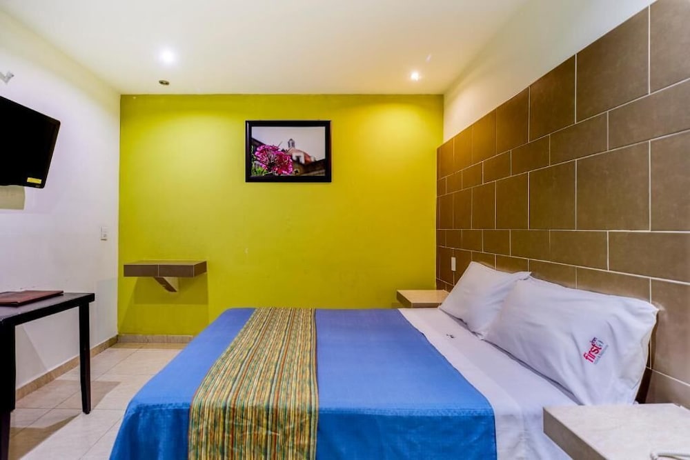First Inn Hotel and Business 12/46