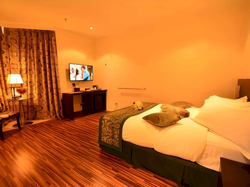 فندق ميلينيا العليا(Millennia Olaya Hotel) 42/79