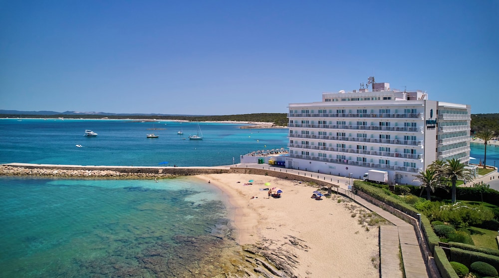 Universal Hotel Marques 65/75