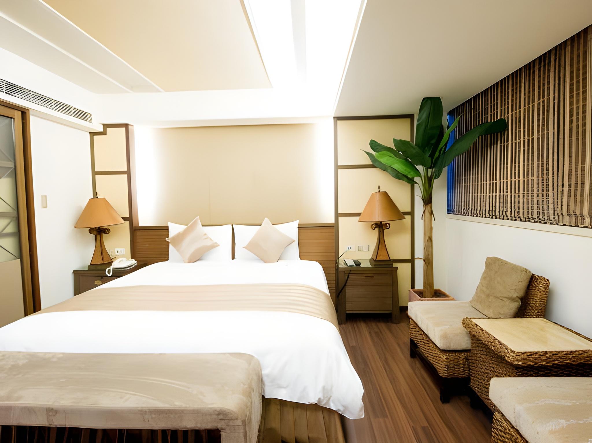 Deluxe, Metro, Suite