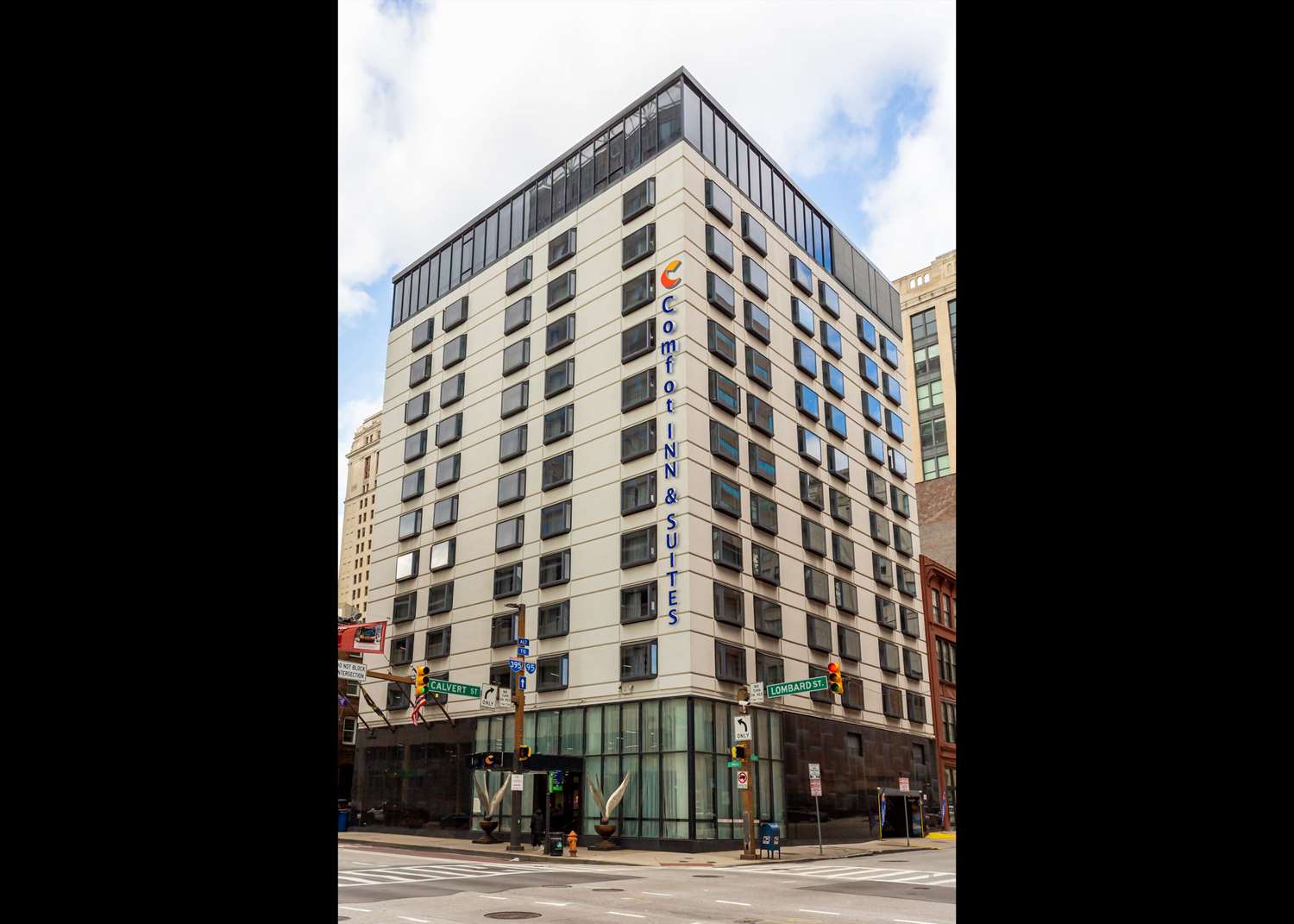 Comfort Inn & Suites Baltimore Inner Harbor 1/39