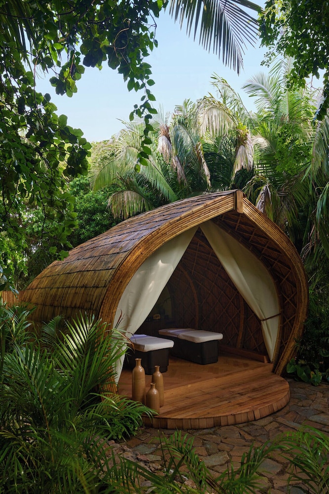 Naviva, A Four Seasons Resort, Punta Mita, Mexico - All Inclusive 37/50