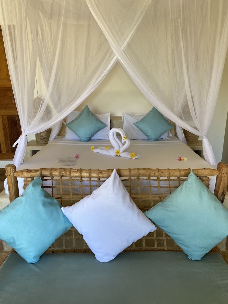 Zen Boutique Resort 4/50