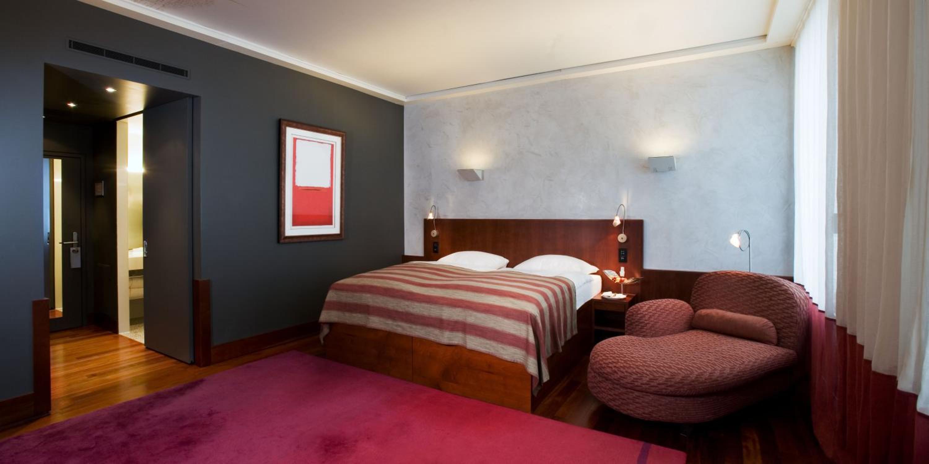 جناح جونيور بإطلالة على البحر