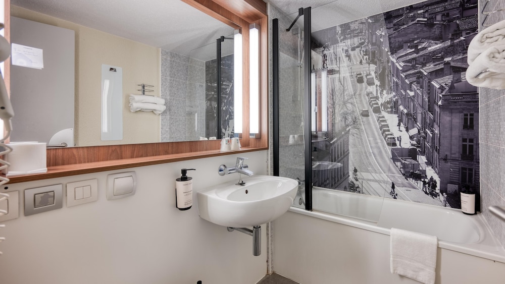 Hotel Campanile Bordeaux Est Artigues 67/67