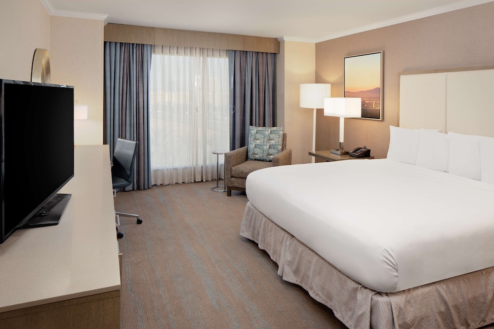 Doubletree By Hilton Hotel Irvine Spectrum 13/59