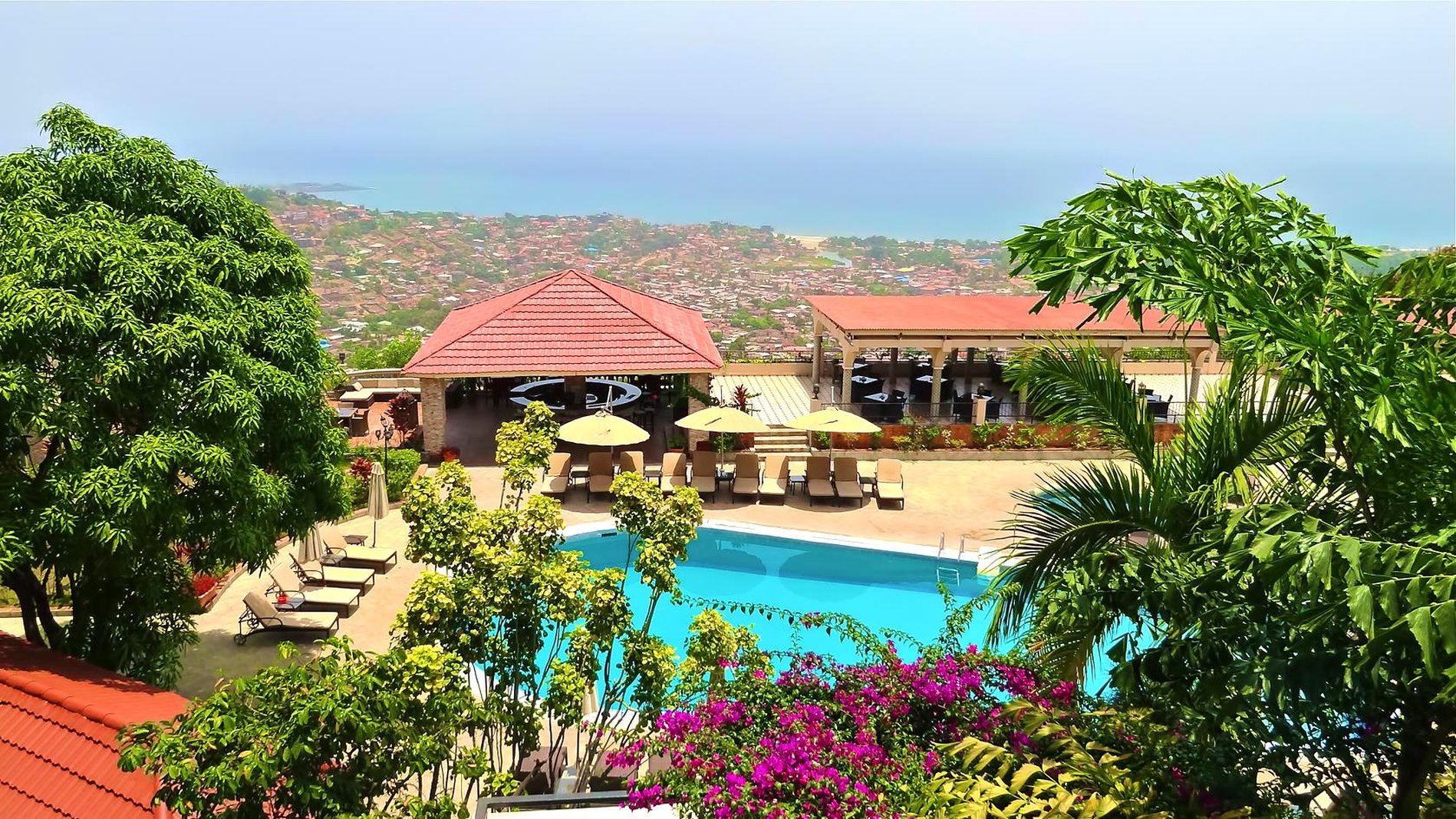 The Country Lodge Complex 4/35