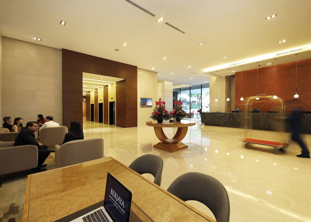Berjaya Times Square Hotel 34/52