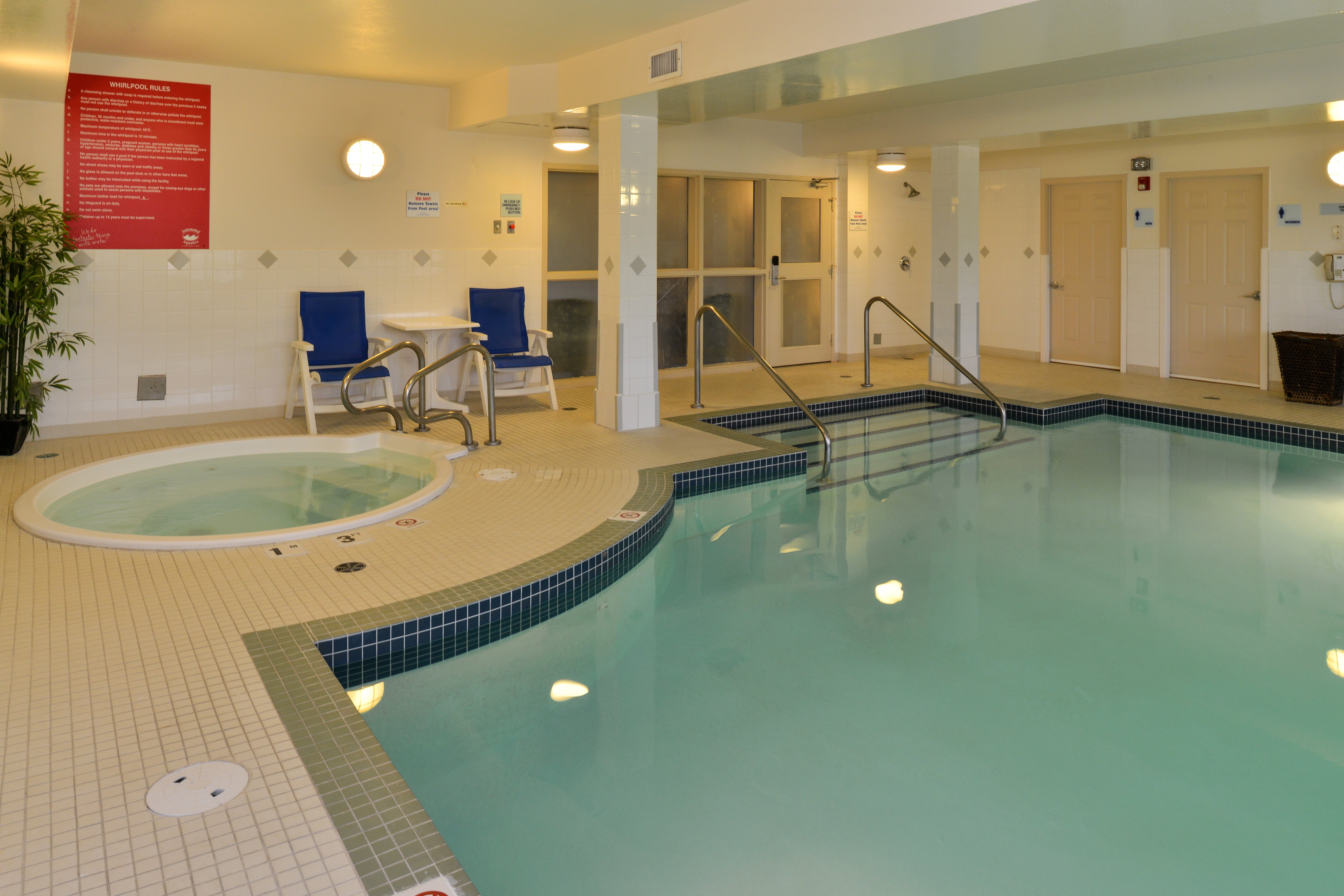 Holiday Inn Express And Suites Edmonton North 60/75