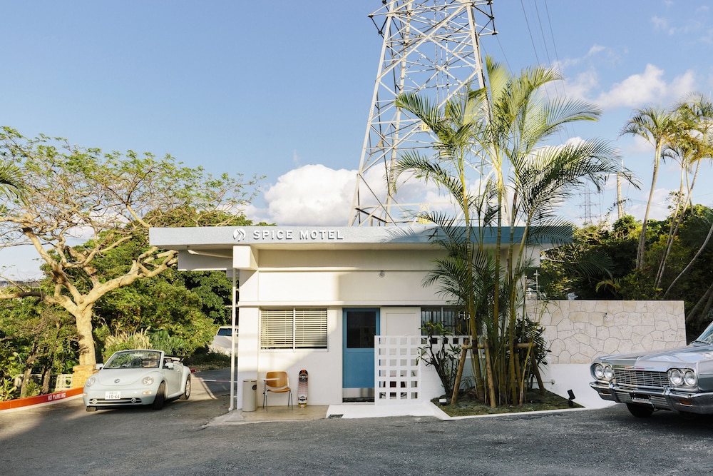 SPICE MOTEL OKINAWA 52/59