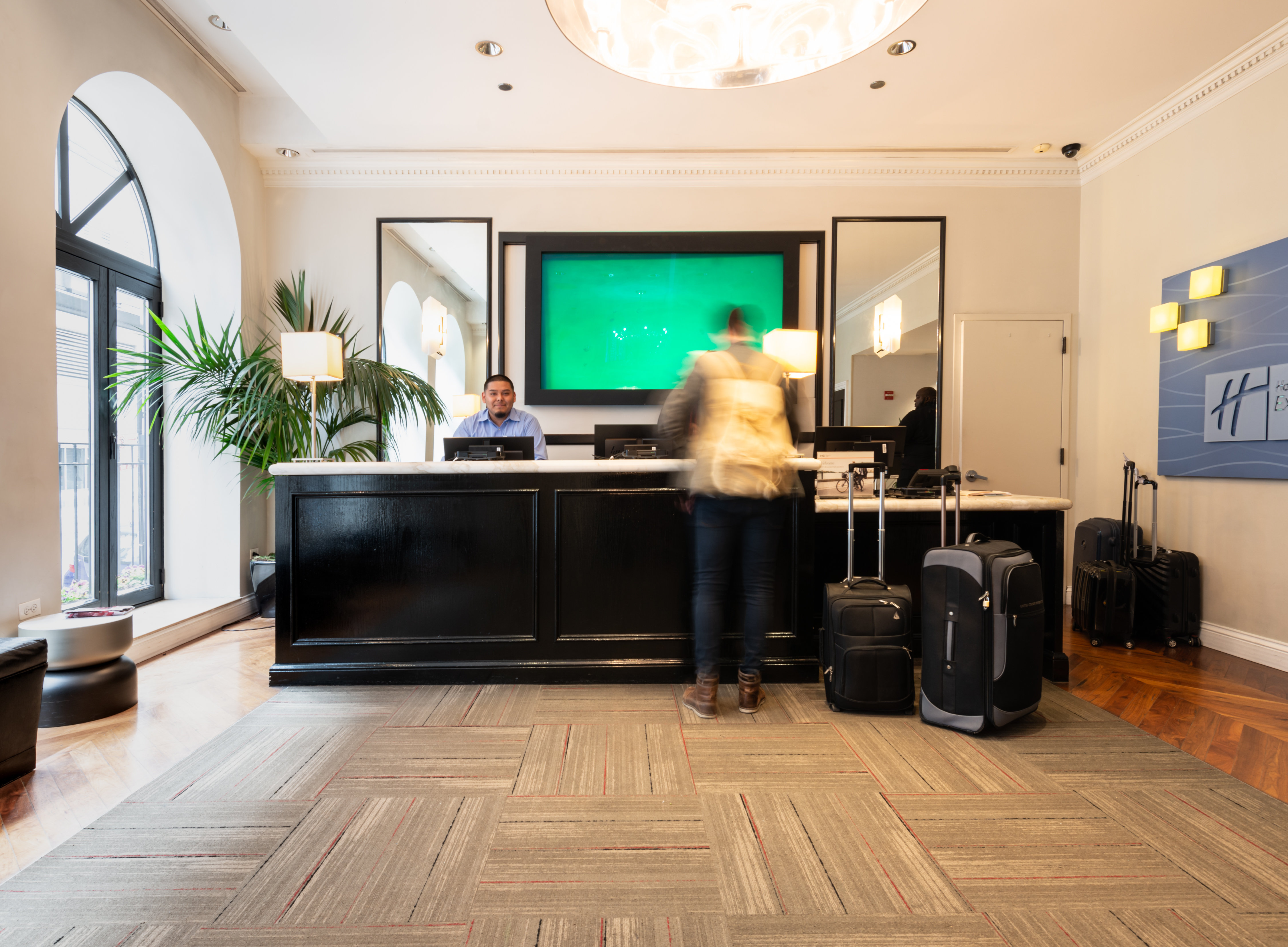 Holiday Inn Express Chicago - Magnificent Mile 14/37