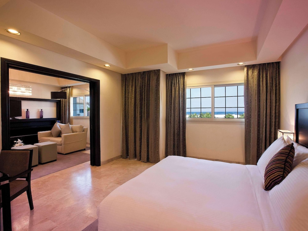 منتجع موڤنبيك شاطئ الخُبر(Movenpick Beach Resort Al Khobar) 17/71