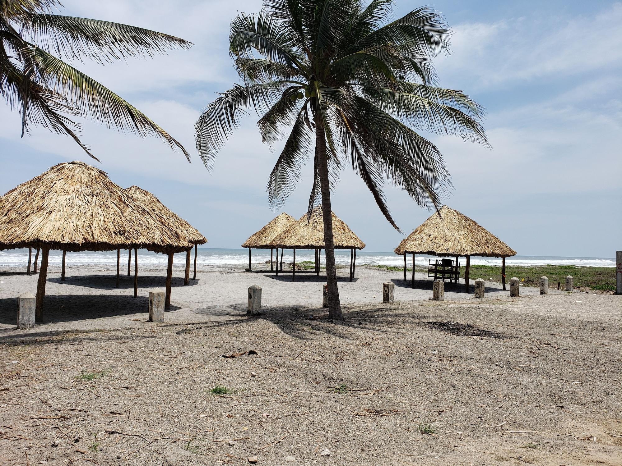 Tortuga Village Hotel 30/40