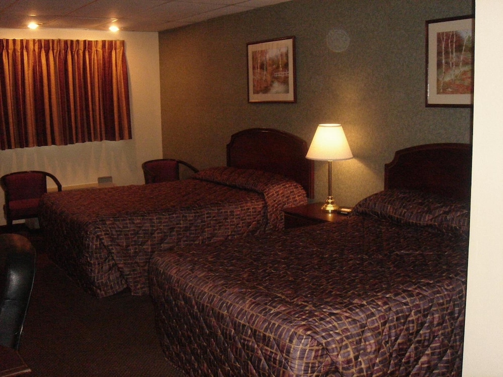 German Village Inn 23/30