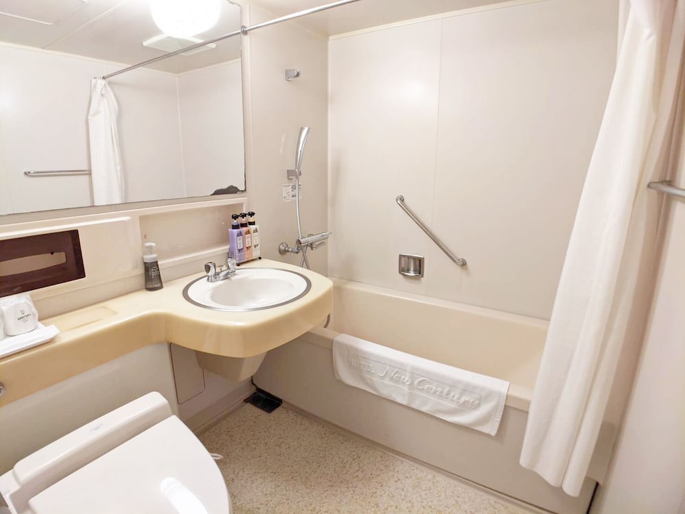 Hotel New Century 14/70