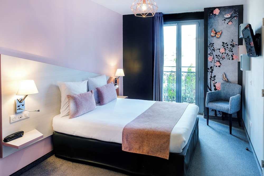 ROOM, DOUBLE BED, BALCONY