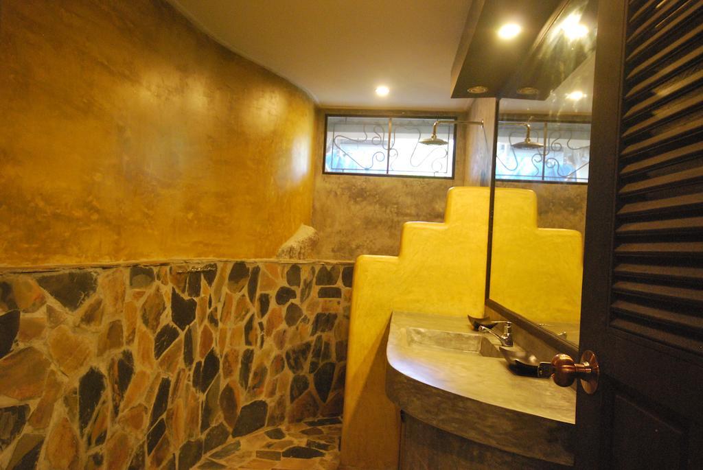 Koh Tao Heights Apartments 17/31