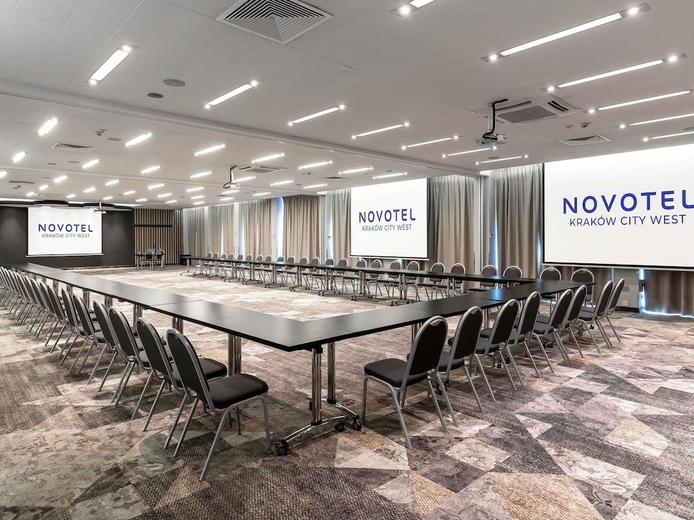 Novotel Krakow City West 64/77