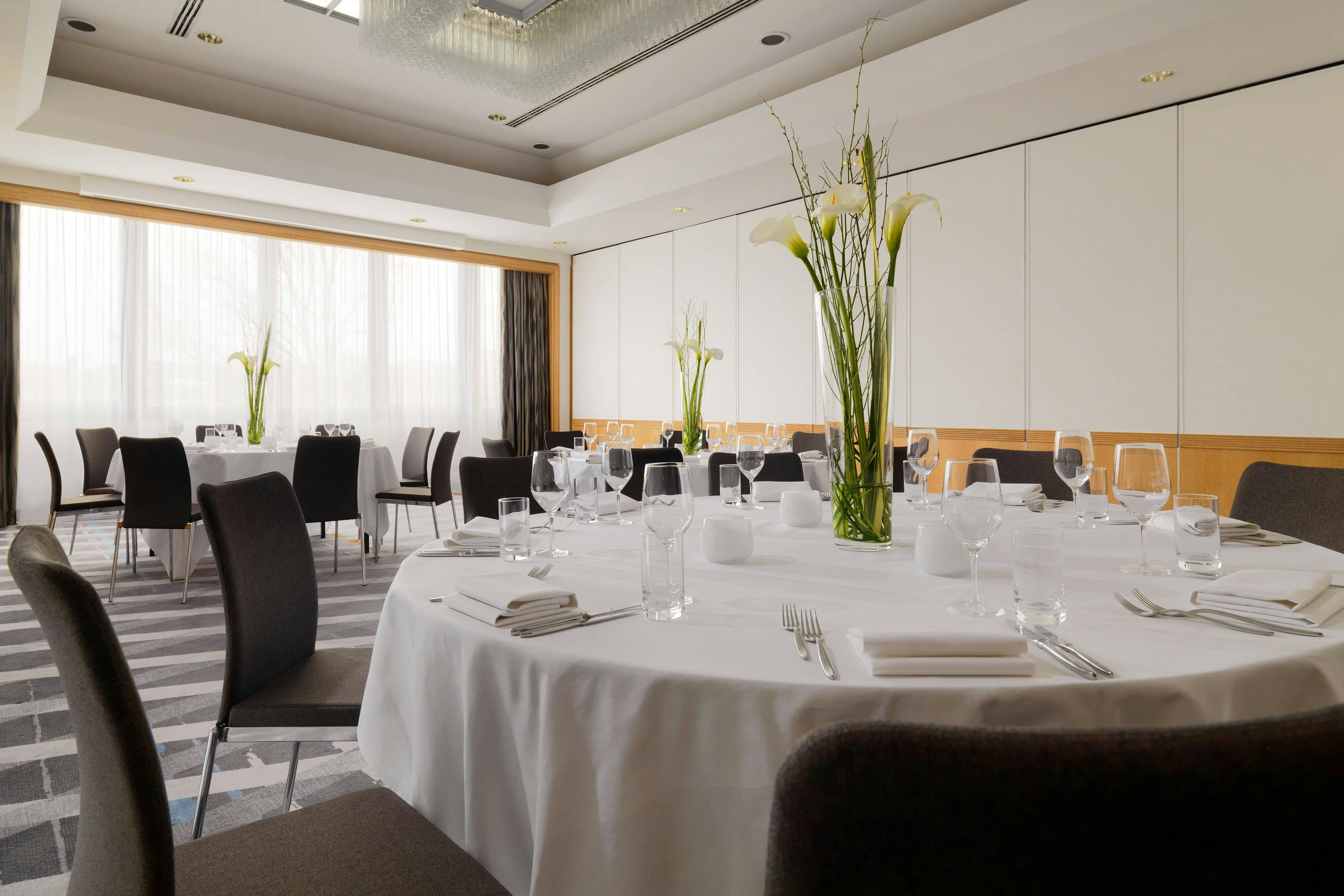 Stuttgart Marriott Hotel Sindelfingen 23/25