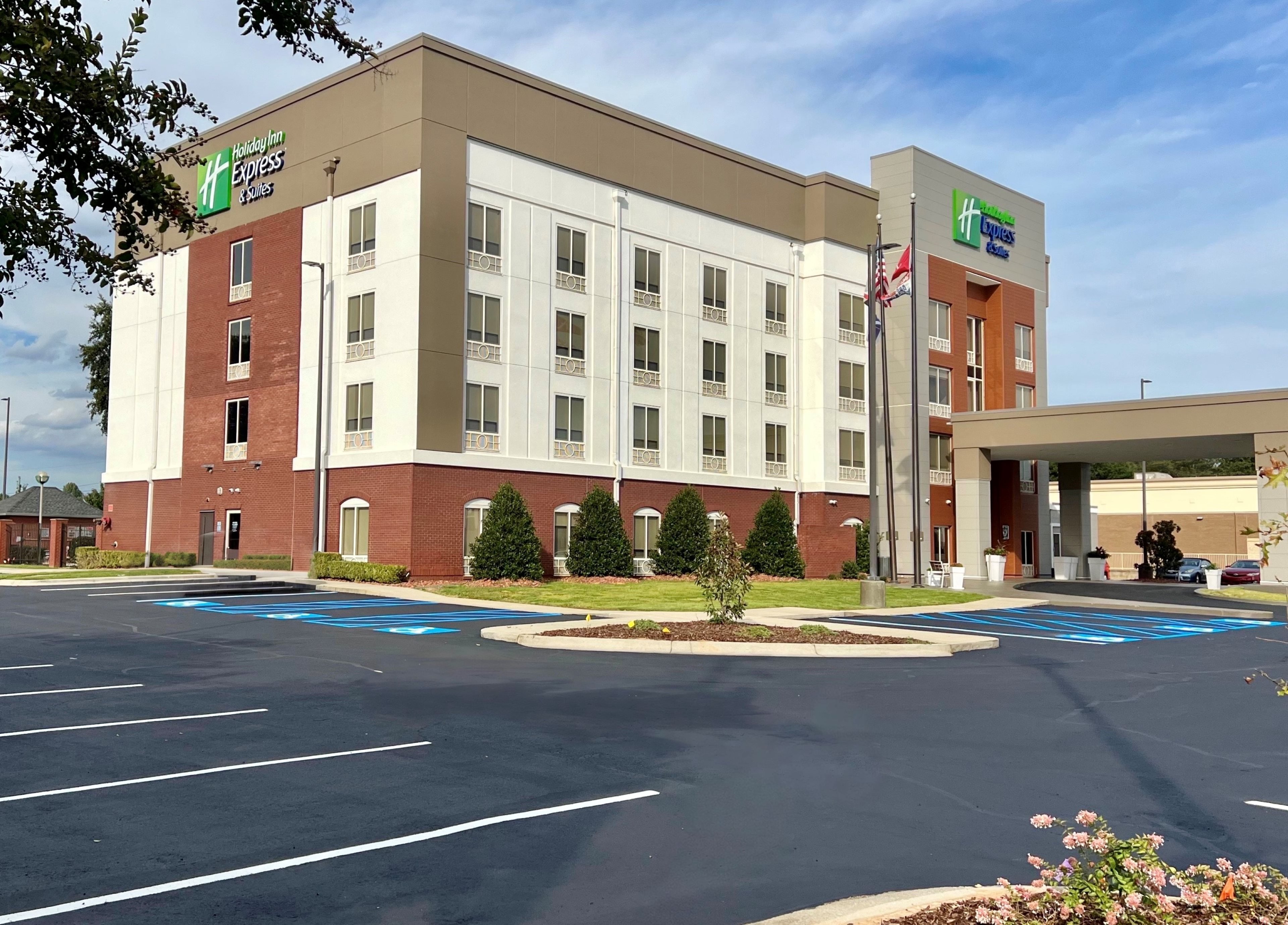 Holiday Inn Express and Suites Tuscaloosa University an IHG Hotel 61/65