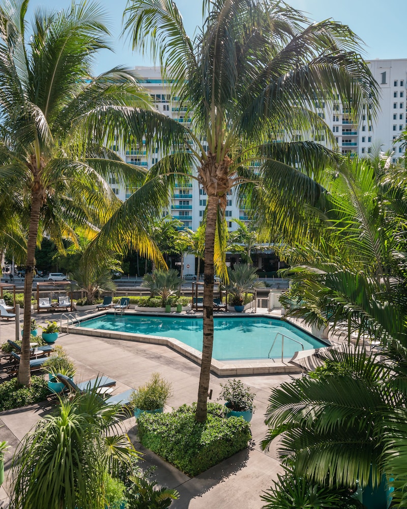The Gates Hotel South Beach 32/65