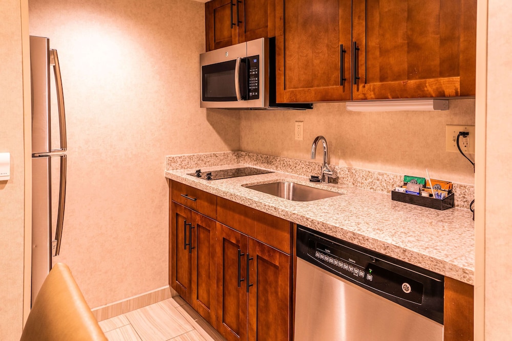 Homewood Suites By Hilton Pleasant Hill Concord 66/86