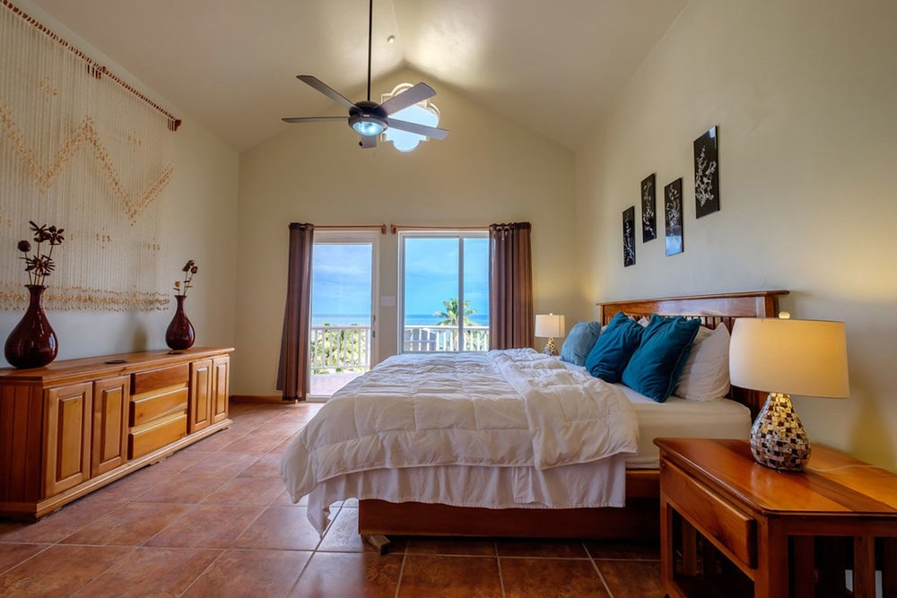Sapphire Beach Resort 27/77