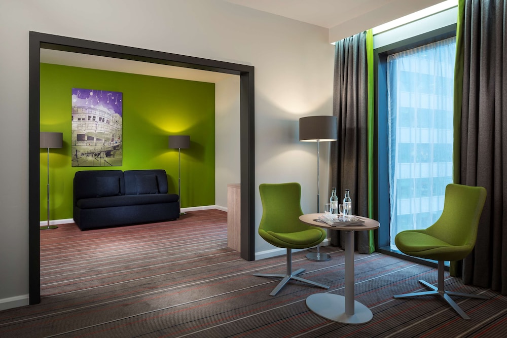 Radisson Hotel Manchester City Centre, A Verified Net Zero Hotel 62/91