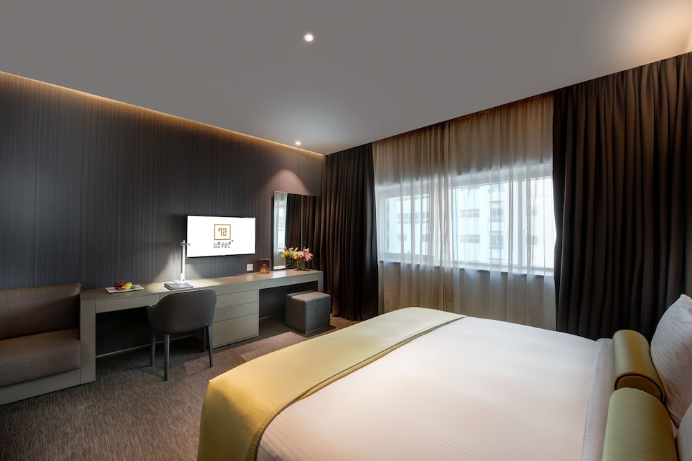 The 72 Hotel 18/49