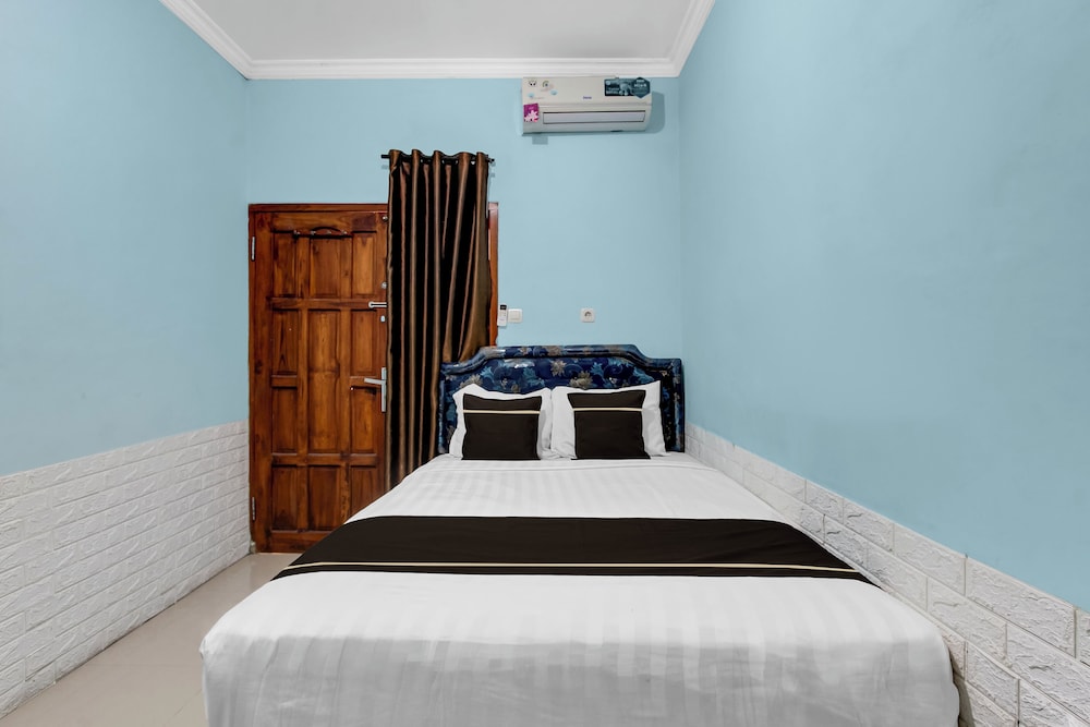 Hotel O near UGM formerly Bayang Brothers Guest House 34/55