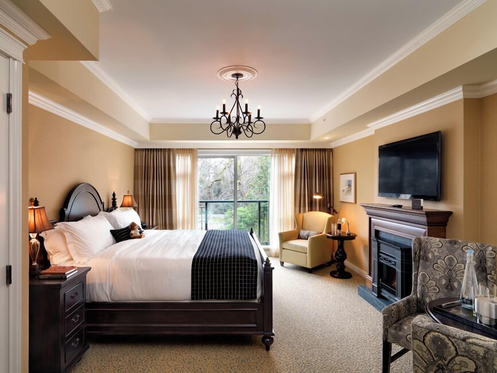 Guest Room, Queen Bed, Resident View