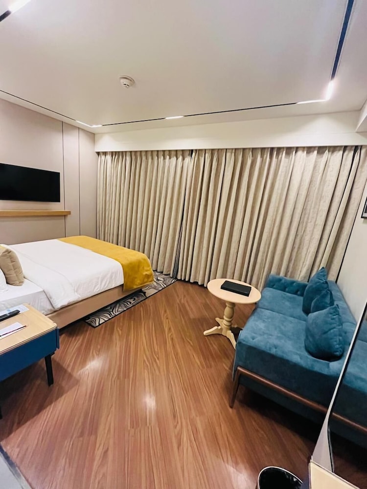 Ramada Encore by Wyndham Siliguri Sevoke Road 22/59