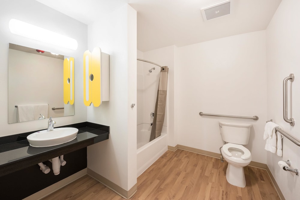 Studio6 Mccarran, NV - Sparks - Tahoe - Reno Industrial Center 20/49