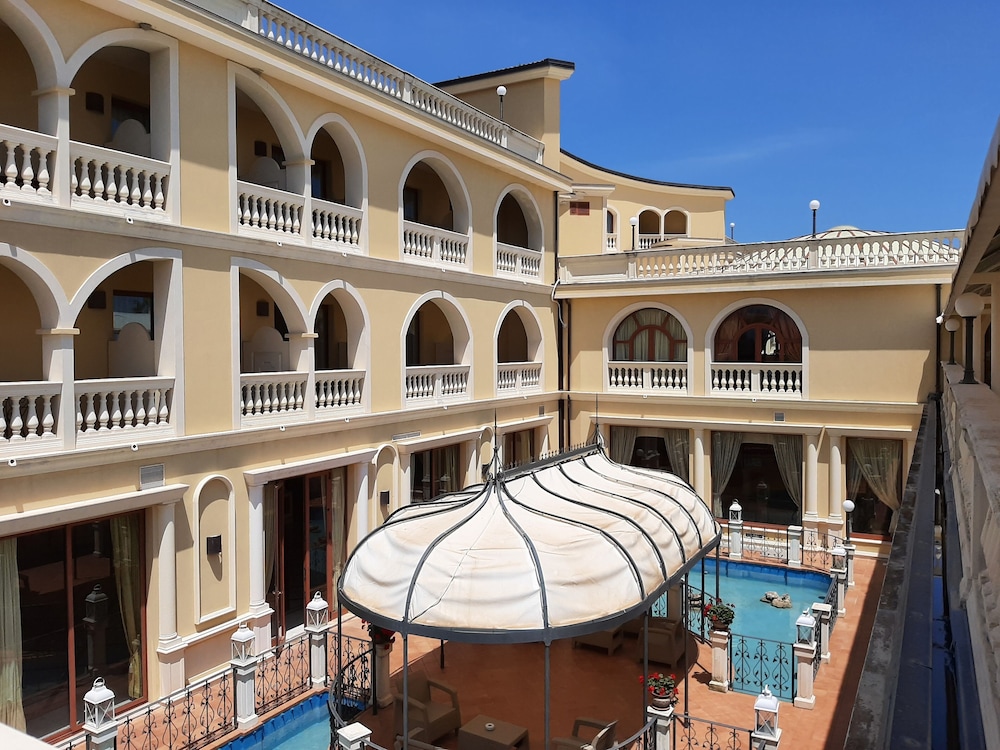 Parco Dei Principi Hotel 2/80