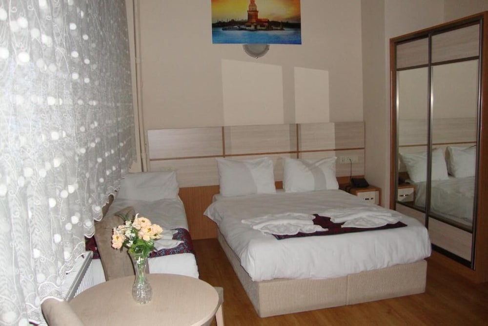 Royal Suites Besiktas Hotel 41/67