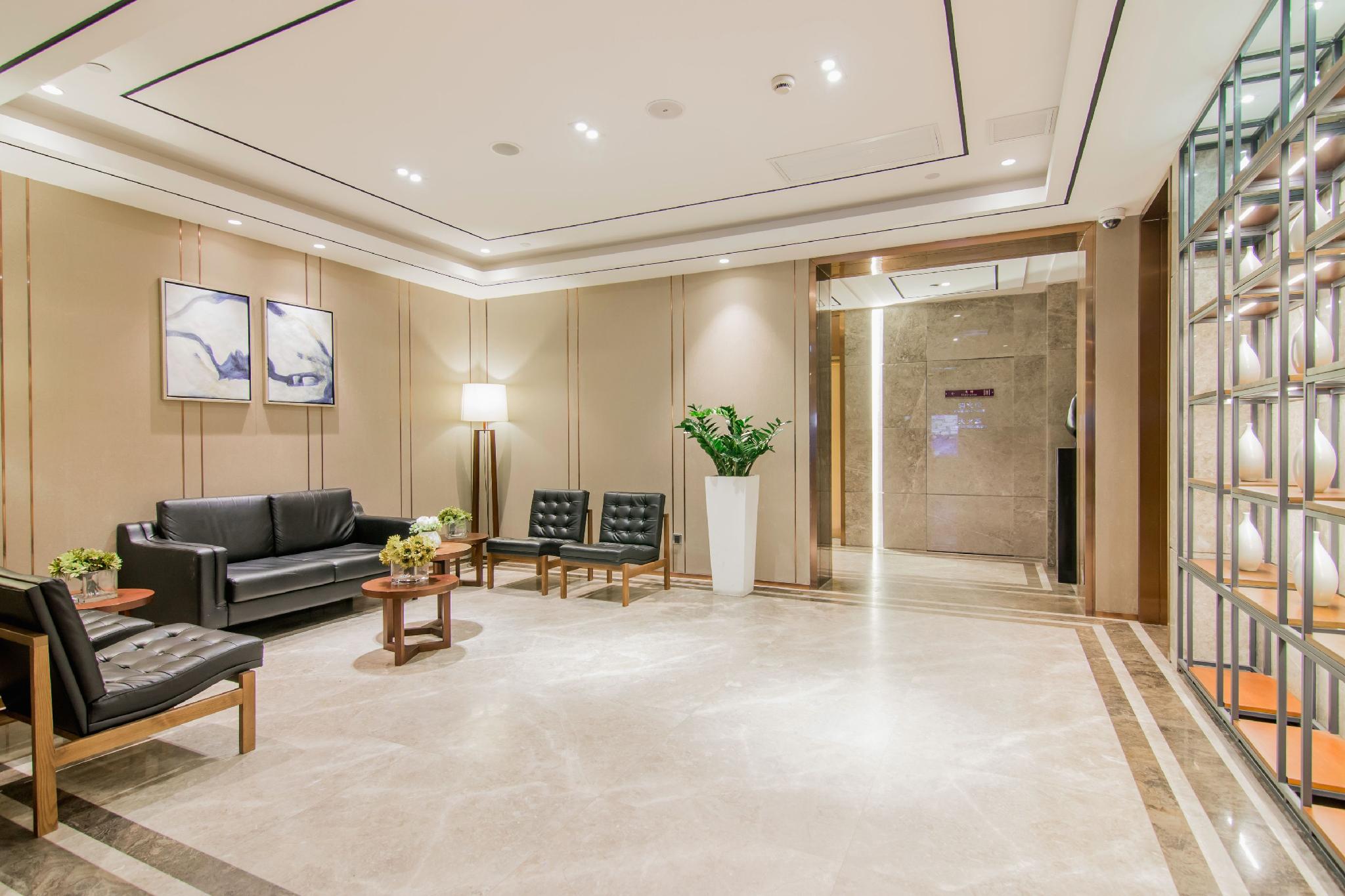 Yitel Hotel (Shanghai New International Expo Center Fangdian Road Metro Station) 9/19